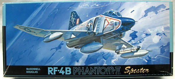 Fujimi 1/72 McDonnell RF-4B Phantom II - VMFP-3 #153107 (three different insignia including 1976 Spirit of America), G-13 plastic model kit